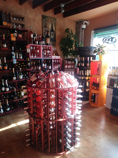 Wine Store «North Babylon Wine and Spirits», reviews and photos, 759 Deer Park Ave, North Babylon, NY 11703, USA