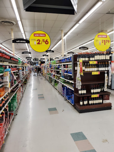 Grocery Store «Kroger», reviews and photos, 5705 Charlotte Pike, Nashville, TN 37209, USA