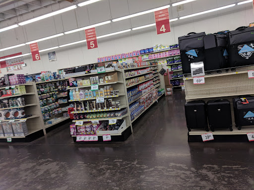 Department Store «Bi-Mart», reviews and photos, 514 W Main St, Molalla, OR 97038, USA