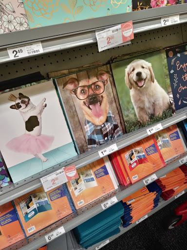 Office Supply Store «Staples», reviews and photos, 270 Upland Square Dr, Pottstown, PA 19464, USA