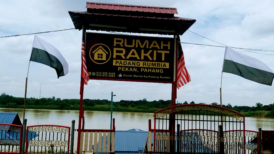 Rumah Rakit Maraie Kg Padang Rumbia