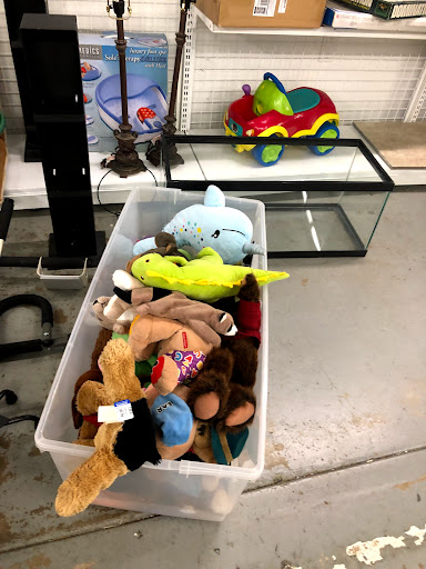 Thrift Store «Goodwill Store & Donation Center», reviews and photos, 1367 Weaverland Rd, East Earl, PA 17519, USA