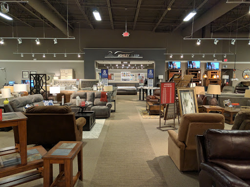 Furniture Store «Ashley HomeStore», reviews and photos, 4771 S 27th St, Greenfield, WI 53220, USA