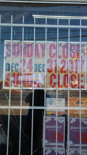 Singh Liquor, 4930 W Commerce St, San Antonio, TX 78237, USA, 