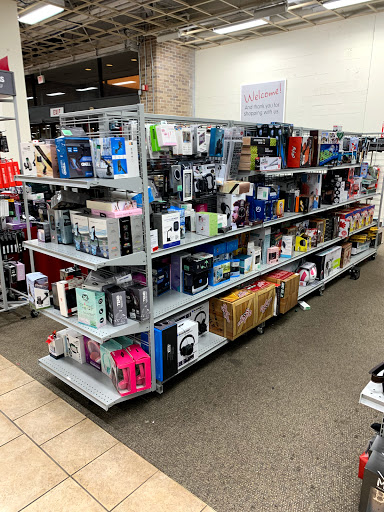 Clothing Store «Burlington Coat Factory», reviews and photos, 24 Wayne Hills Mall, Wayne, NJ 07470, USA