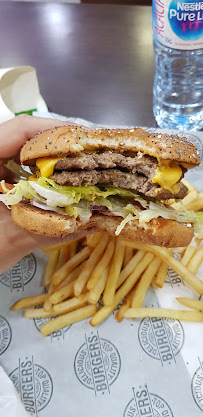Hamburger du Restaurant CEZAM à Aulnay-sous-Bois - n°4