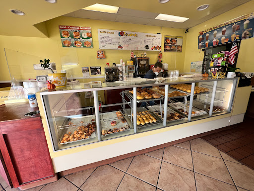 Donut Shop «Spudnuts Donuts», reviews and photos, 26803 Seco Canyon Rd, Santa Clarita, CA 91350, USA