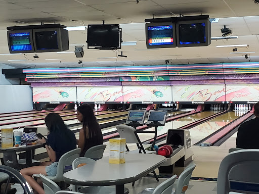 Bowling Alley «Orange Bowl Lanes», reviews and photos, 1221 E Vine St, Kissimmee, FL 34744, USA