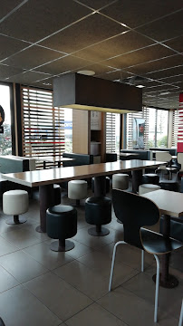 Atmosphère du Restauration rapide McDonald's à Mondeville - n°11