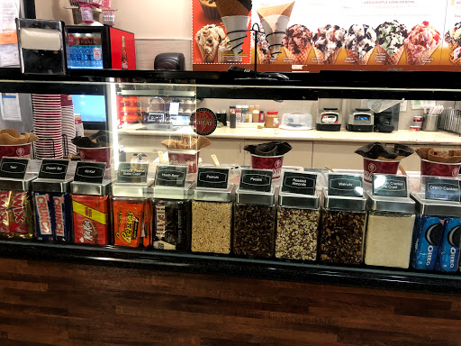 Ice Cream Shop «Cold Stone Creamery», reviews and photos, 1570 S Harbor Blvd, Anaheim, CA 92802, USA