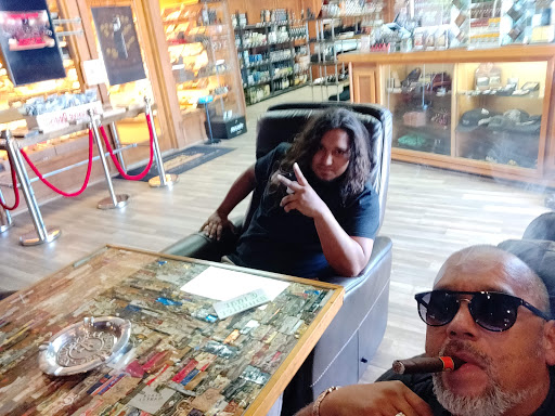 Cigar Shop «Cigar Hustler», reviews and photos, 829 Deltona Blvd, Deltona, FL 32725, USA