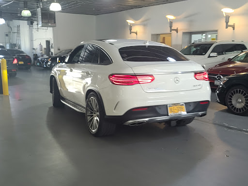 Mercedes Benz Dealer «Silver Star Motors», reviews and photos, 36-11 Northern Blvd, Long Island City, NY 11101, USA