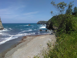 Photo de Playa de Pendueles avec un rivage droit
