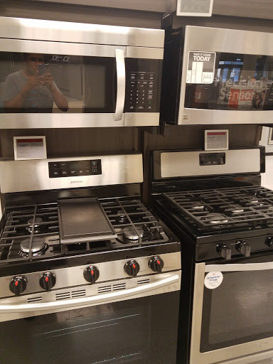 Department Store «Sears», reviews and photos, 4730 W Irving Park Rd, Chicago, IL 60641, USA