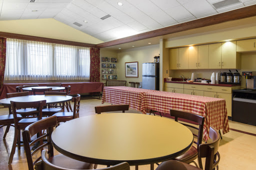 Cemetery «Chapel Hill Gardens South Funeral Home and Cemetery», reviews and photos, 11333 S Central Ave, Oak Lawn, IL 60453, USA