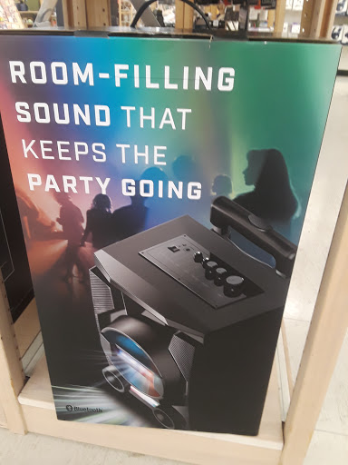 Discount Store «Gordmans», reviews and photos, 2590 Hubbell Ave, Des Moines, IA 50317, USA