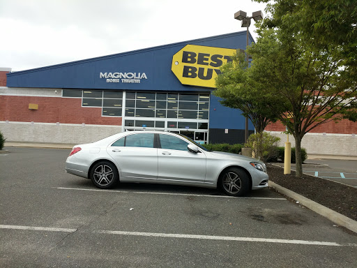 Electronics Store «Best Buy», reviews and photos, 148 Walt Whitman Rd, Huntington Station, NY 11746, USA