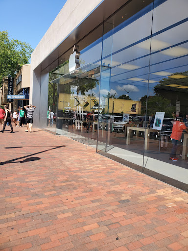 Computer Store «Apple New Haven», reviews and photos, 65 Broadway, New Haven, CT 06511, USA