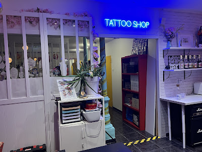 Achtung! Ça va piquer! Tattoo & Piercing à Strasbourg