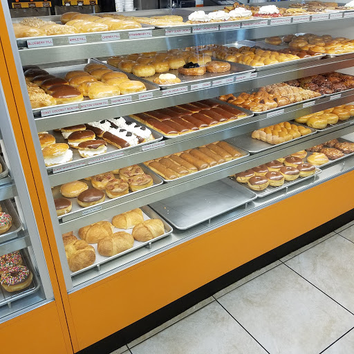 Donut Shop «Rainbow donuts», reviews and photos, 2855 W Cactus Rd #4, Phoenix, AZ 85029, USA