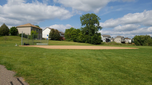 Park «Evergreen West Park», reviews and photos, 1033 Tamberwood Trail, St Paul, MN 55125, USA