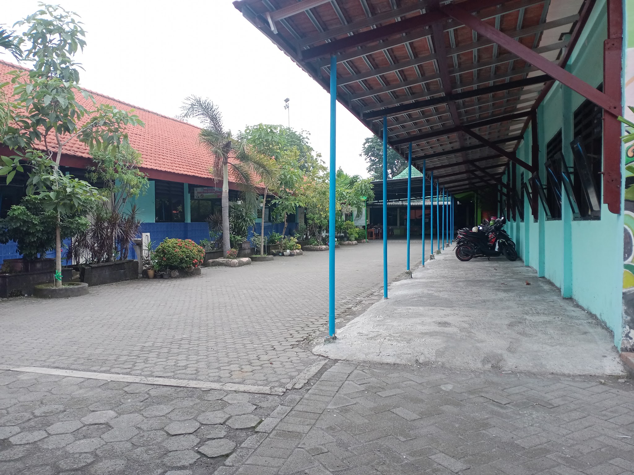 Foto SMP  Negeri 1 Waru, Kab. Sidoarjo