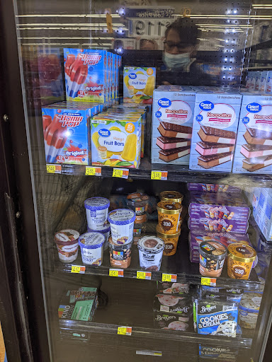 Discount Store «Walmart», reviews and photos, 2399 North Point Blvd, Dundalk, MD 21222, USA