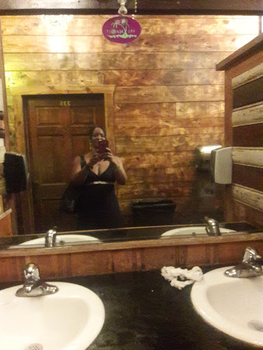 Bar «Cafe Da Vinci», reviews and photos, 112 W Georgia Ave, DeLand, FL 32720, USA