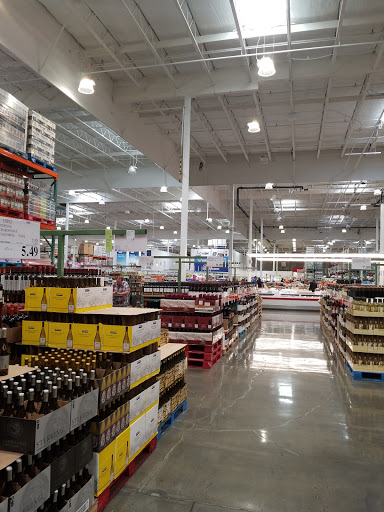 Warehouse store «Costco Wholesale», reviews and photos, 198 Plaza Dr, Vallejo, CA 94591, USA