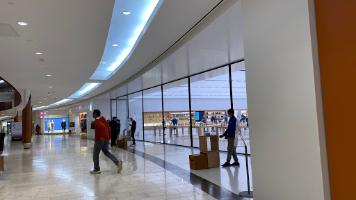 Computer Store «Apple Natick Collection», reviews and photos, 1245 Worcester St, Natick, MA 01760, USA