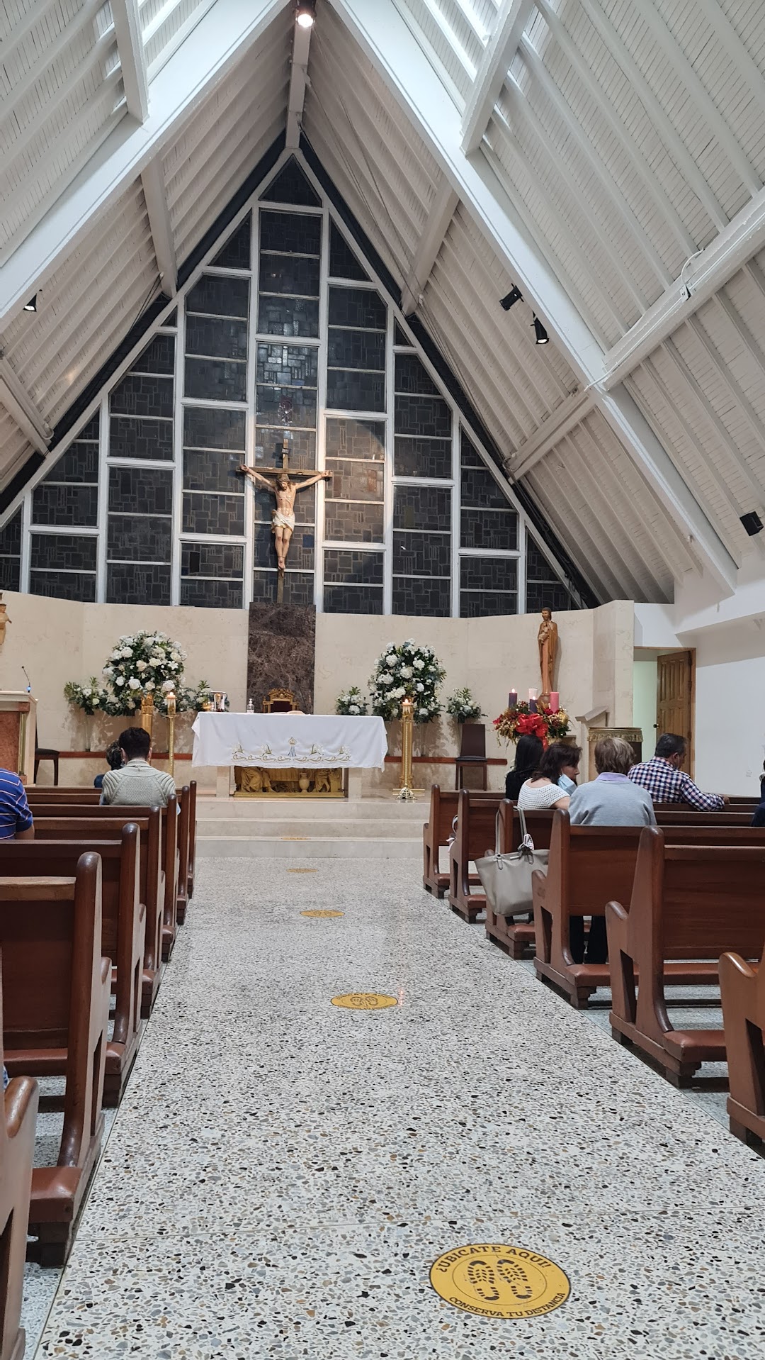 Parroquia la Divina Eucaristía Poblado