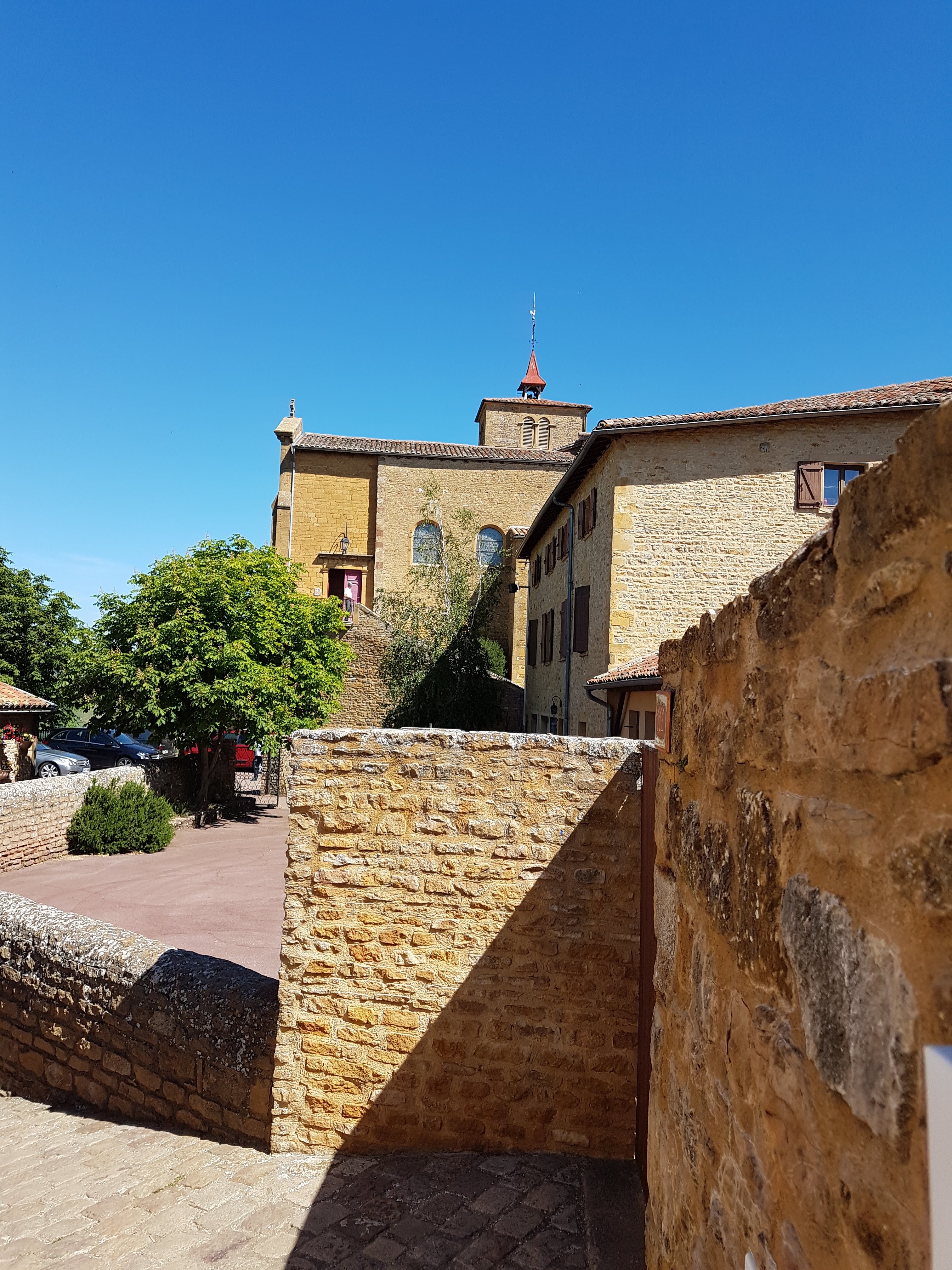 Photo n° 18 de l'avis de Serge.u fait le 03/06/2019 à 06:25
