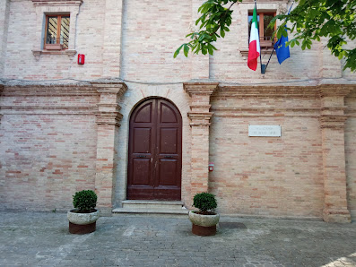 Accademia di Belle Arti di Urbino Via dei Maceri, 2, 61029 Urbino PU, Italia