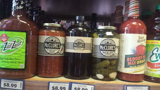 Wine Store «Red Wagon Wine Shoppe», reviews and photos, 1613 Livernois Rd, Troy, MI 48083, USA