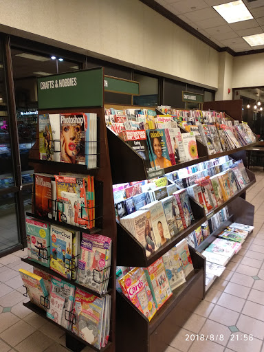 Book Store «Barnes & Noble», reviews and photos, 960 S Colorado Blvd, Glendale, CO 80246, USA