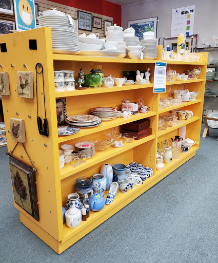 Donations Center «Seattle Childrens Kent Bargain Boutique», reviews and photos