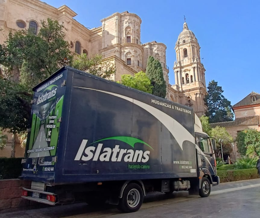 Islatrans, Mudanzas, Alquiler trasteros y Guardamuebles en San fernando – (Puerto Real)