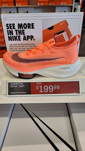 Clothing Store «Nike Factory Store», reviews and photos, 7105 Mills Civic Pkwy #140, West Des Moines, IA 50266, USA