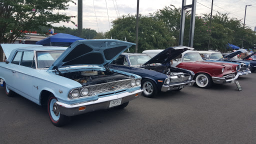 Car Dealer «Luck Chevrolet», reviews and photos, 516 S Washington Hwy, Ashland, VA 23005, USA