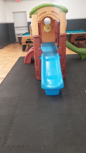 Laundromat «Royal Coin Laundry», reviews and photos, 10909 Webb Chapel Rd, Dallas, TX 75229, USA