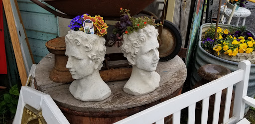 Antique Furniture Store «Hip and Humble», reviews and photos, 401 E Main St, Berryville, VA 22611, USA