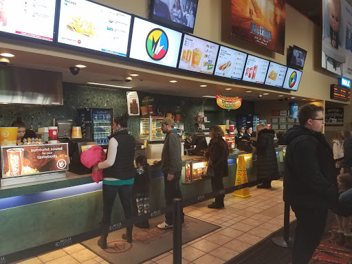 Movie Theater «United Artists Farmingdale 10», reviews and photos, 20 Michael Ave, Farmingdale, NY 11735, USA