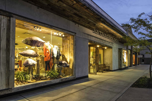 Shopping Mall «The Promenade Shops at Evergreen Walk», reviews and photos, 501 Evergreen Way #503, South Windsor, CT 06074, USA