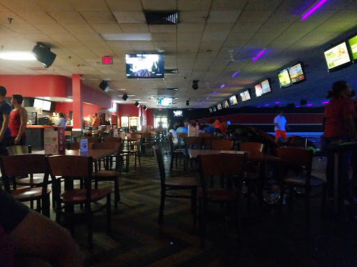 Bowling Alley «AMF Davie Lanes», reviews and photos, 8200 W State Rd 84, Davie, FL 33324, USA