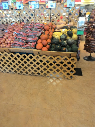 Supermarket «Tops», reviews and photos, 700 1st N St, Syracuse, NY 13208, USA