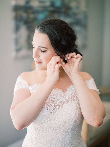 Bridal Shop «The Wedding Party, LLC», reviews and photos, 2612 Alcatraz Ave, Berkeley, CA 94705, USA