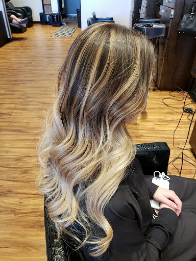 Beauty Salon «Mane Connection Hair Salon», reviews and photos, 39265 Grand River Ave, Farmington, MI 48335, USA