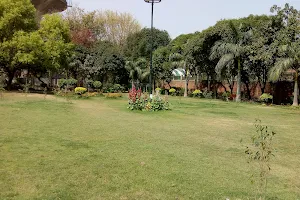 Brij Vihar District Park image