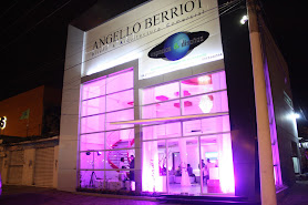 Arquitecto Angello Berriot
