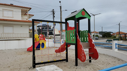 Parque infantil de Salir do Porto